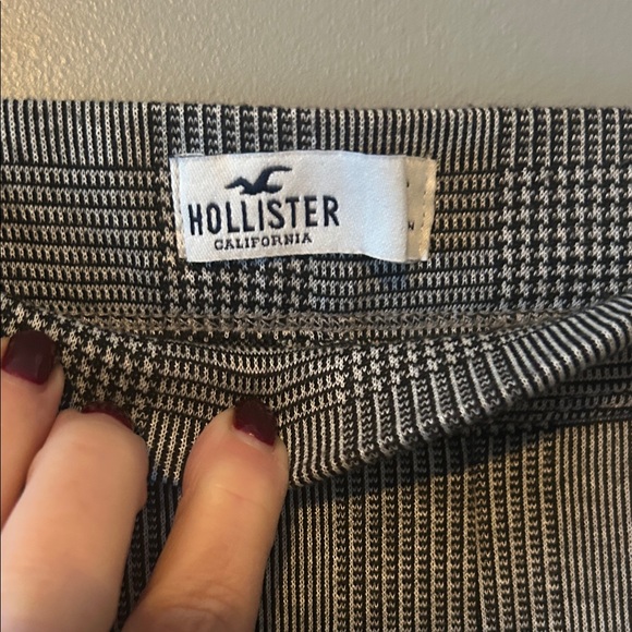 Hollister Charcoal Checkered Flare Pants - Picture 3 of 7